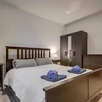 Apartment Casa Marisa St Julians Saint Julian's