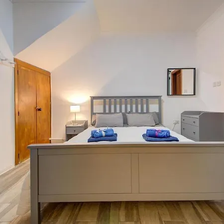 Casa Marisa St Julians San Ġiljan